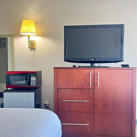 Days Inn Of York Kültér fotó